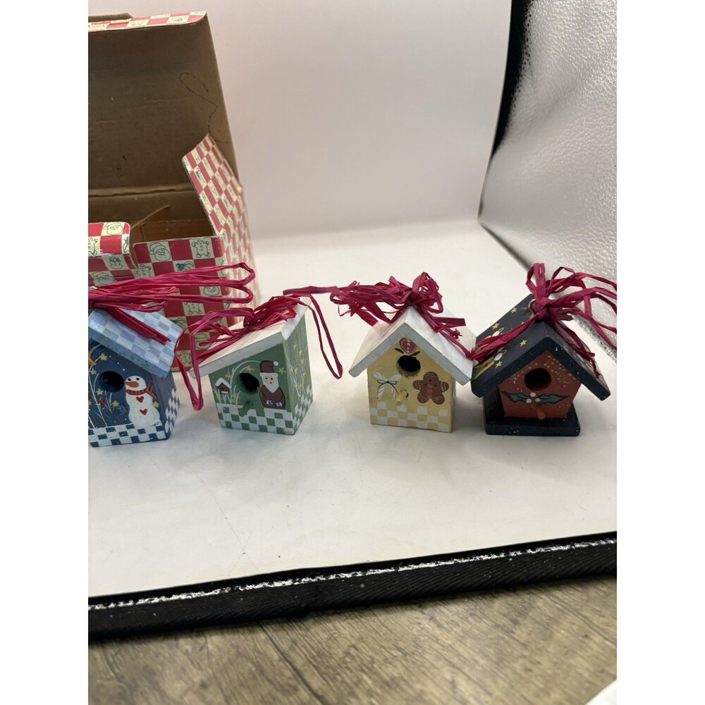 New old stock - 4pcs Birdhouse Christmas tree wooden Ornaments Hand Painted